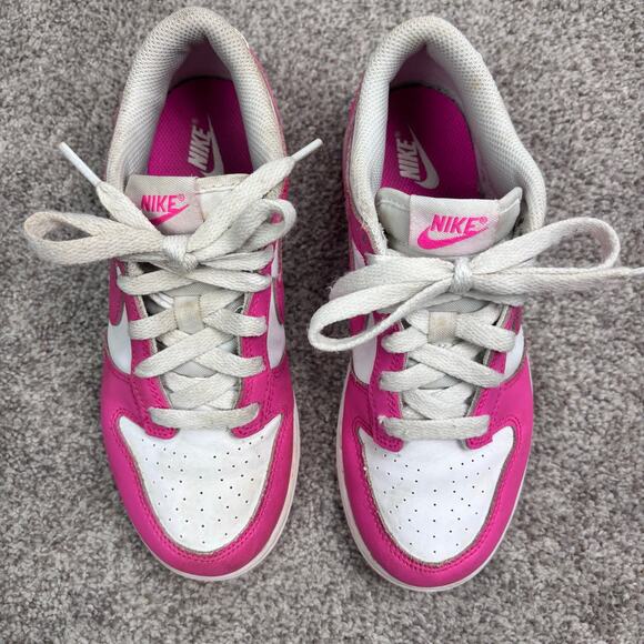 Nike Little Kid Dunks in Pink size 2.5Y - Picture 8 of 9